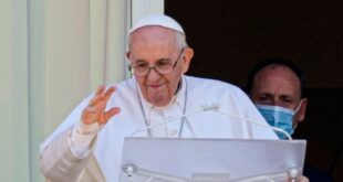 La recuperación del Papa va bien pero no ha faltado a la Bendición Dominical